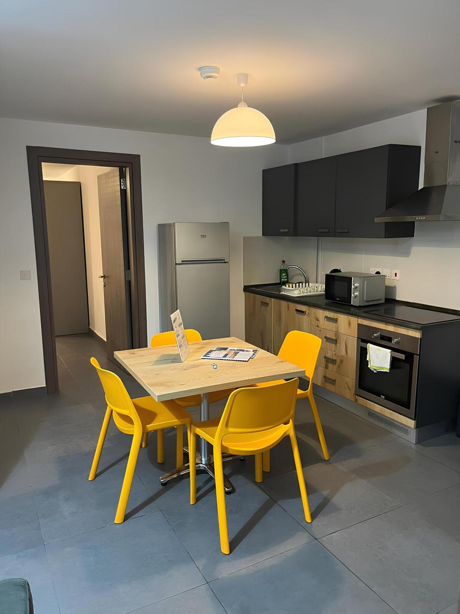 Elise Apartments Gzira Quarto foto