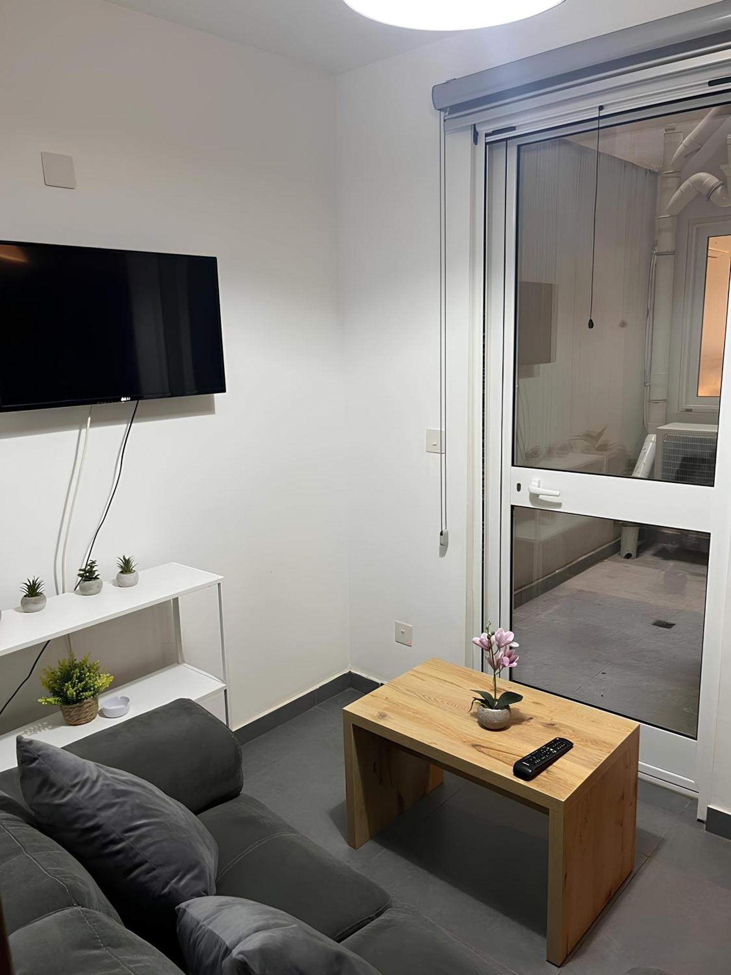 Elise Apartments Gzira Quarto foto